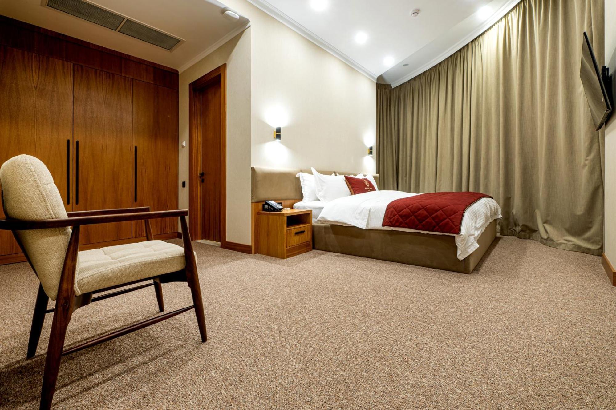 Mardan Hotel 奇姆肯特 外观 照片