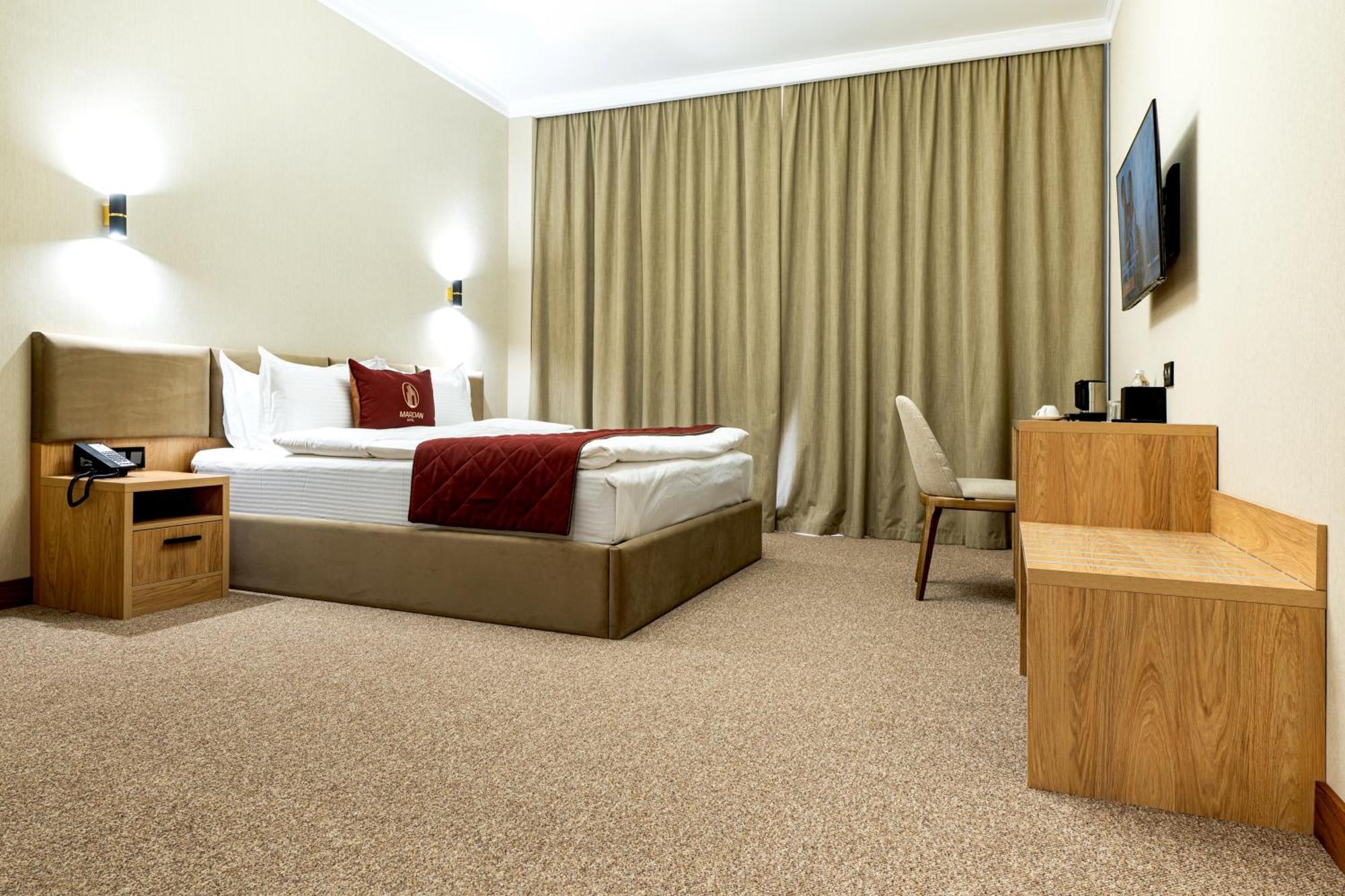 Mardan Hotel 奇姆肯特 外观 照片